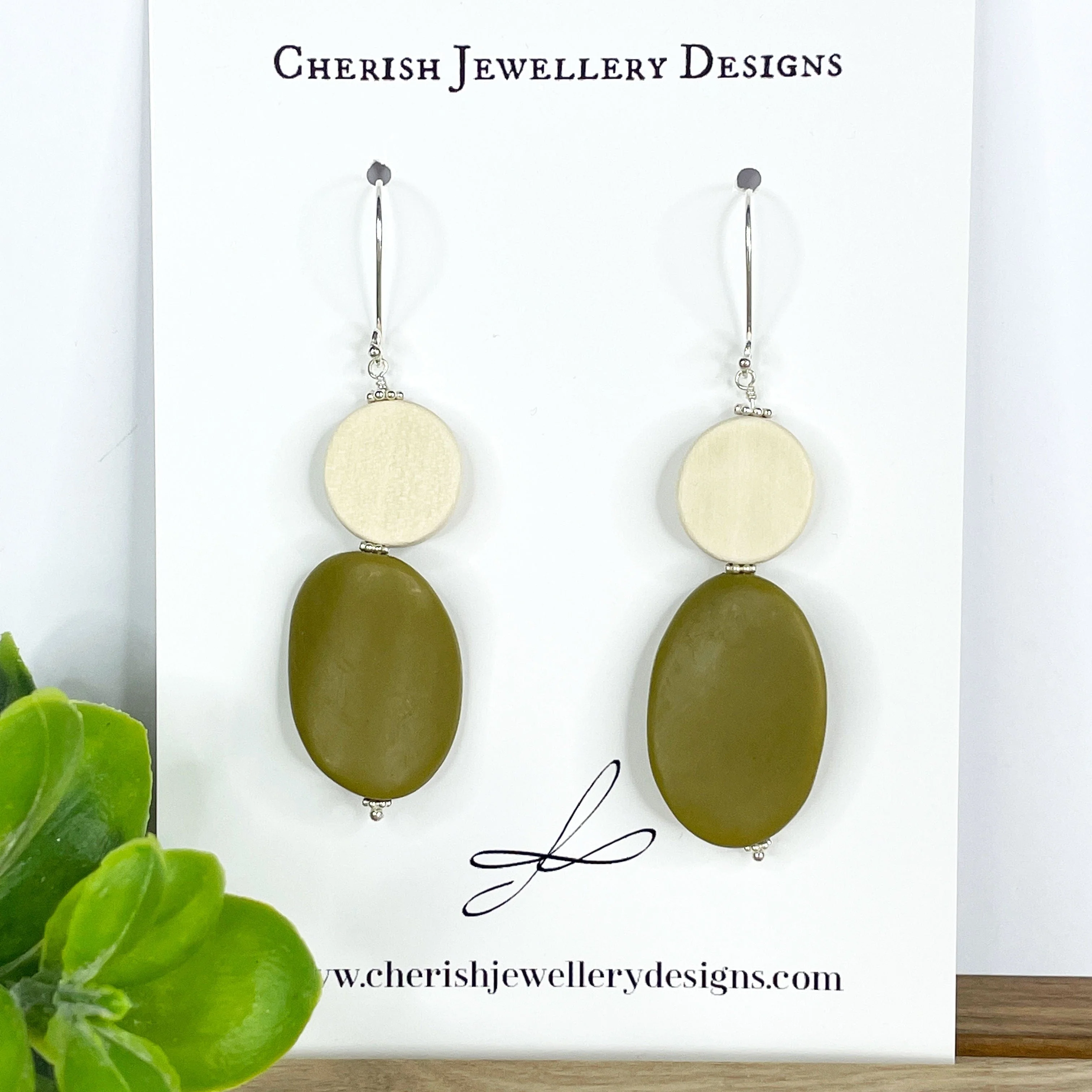 Fossil Bicolour Resin Earrings - Image 6