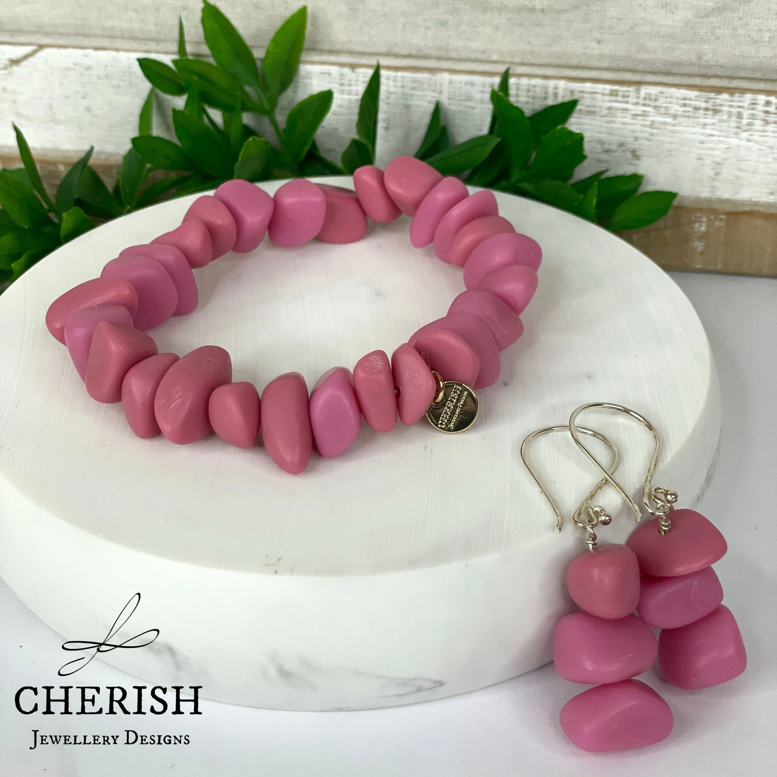 Giana Resin Bracelet (8 colours available) - Image 6