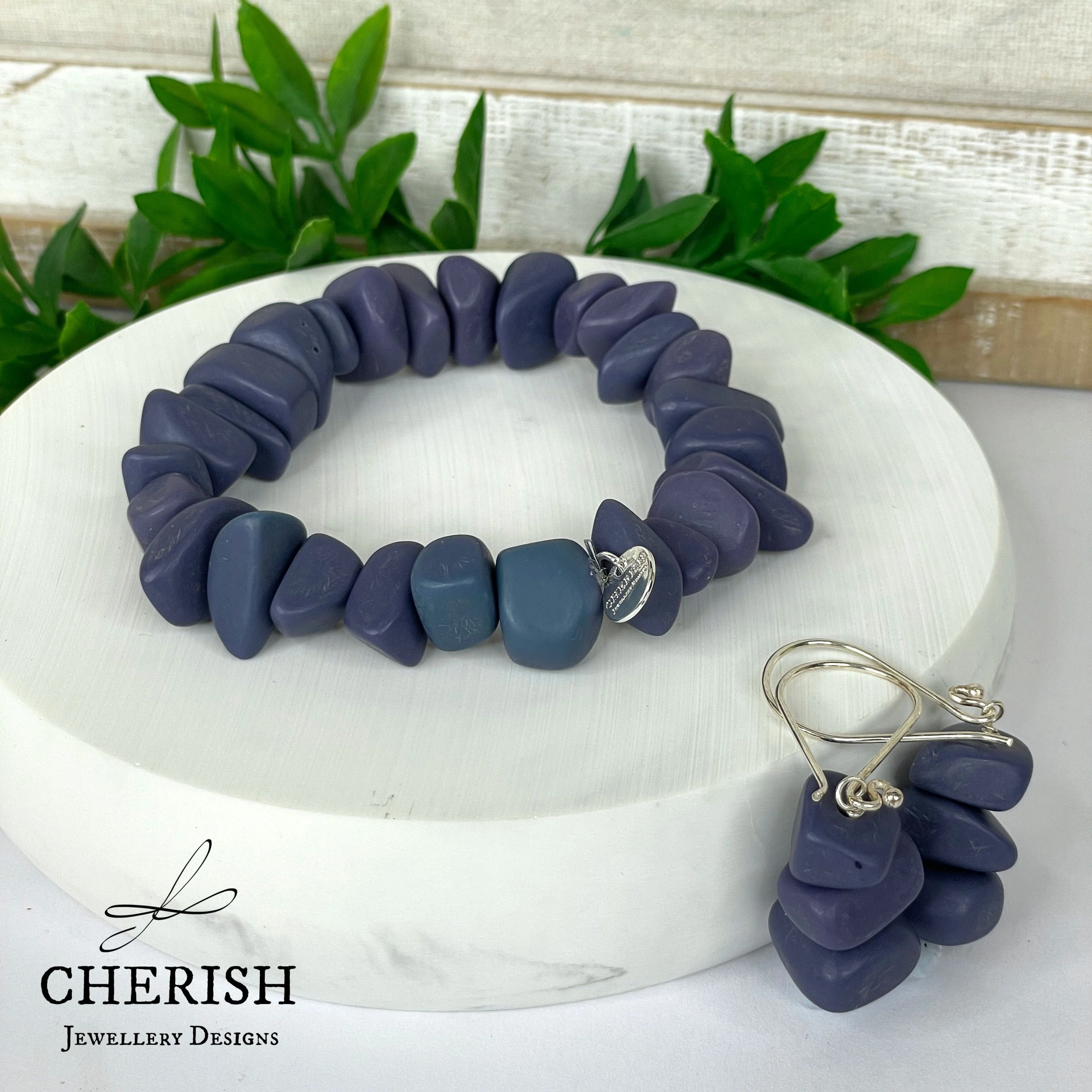 Giana Resin Bracelet (8 colours available) - Image 8