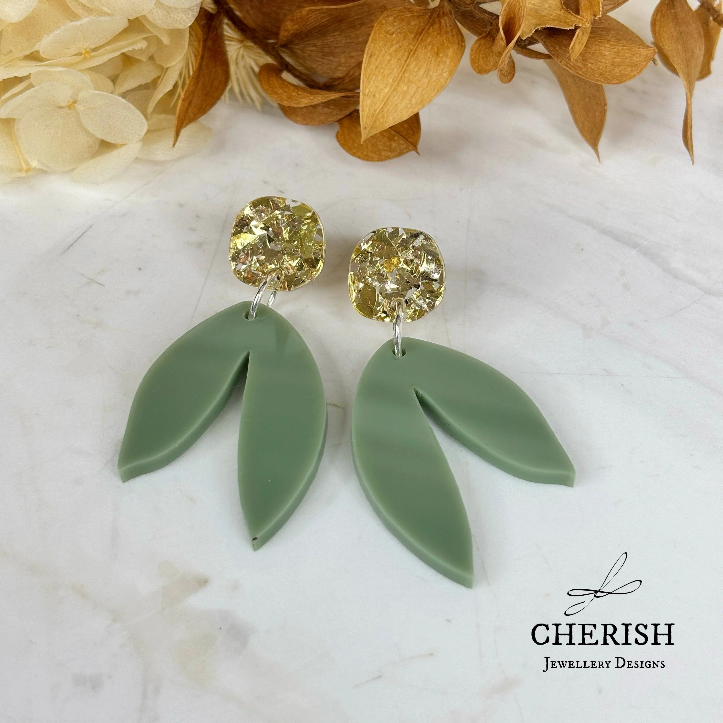 Golden Gum Leaves
