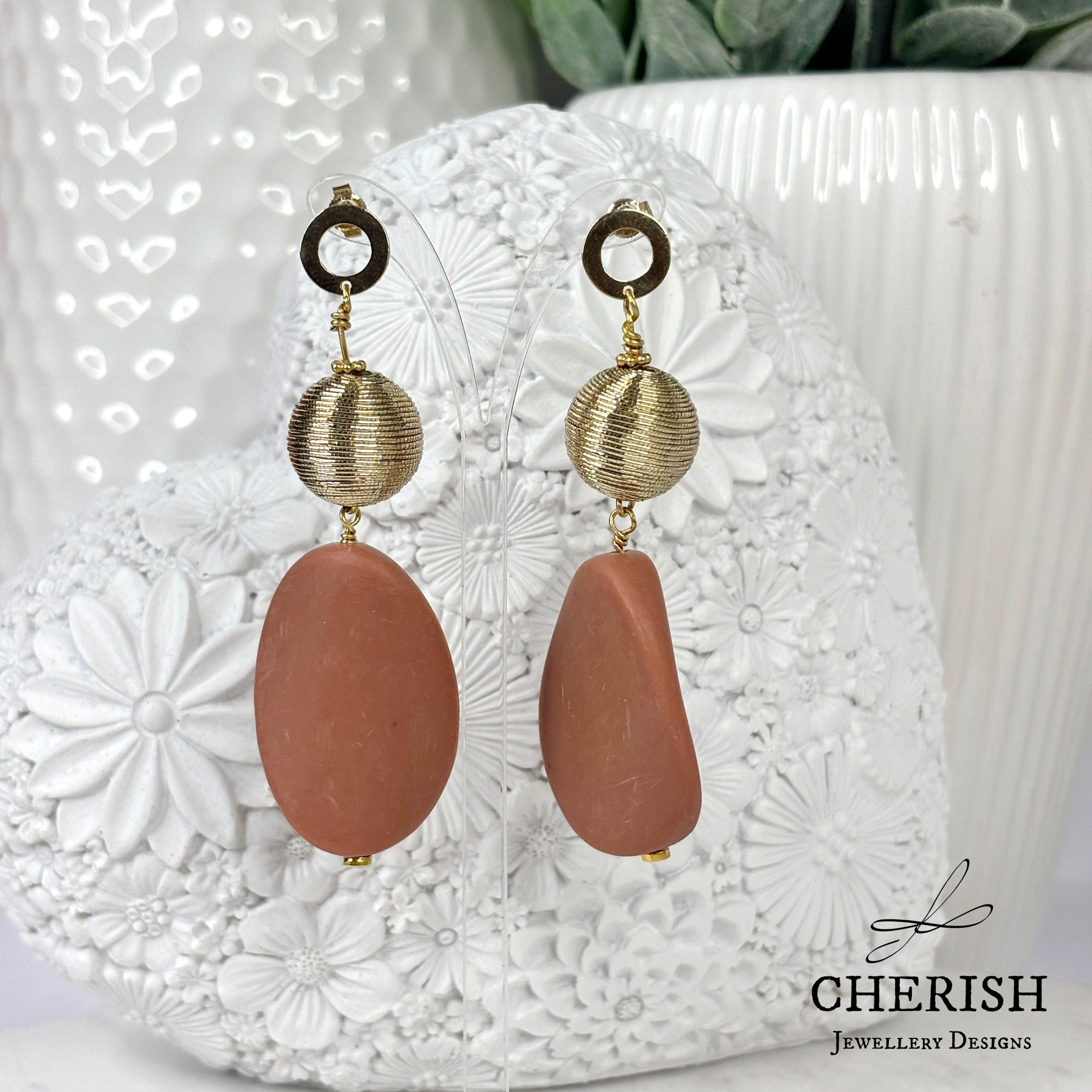 Grecian Resin Earrings - Image 5