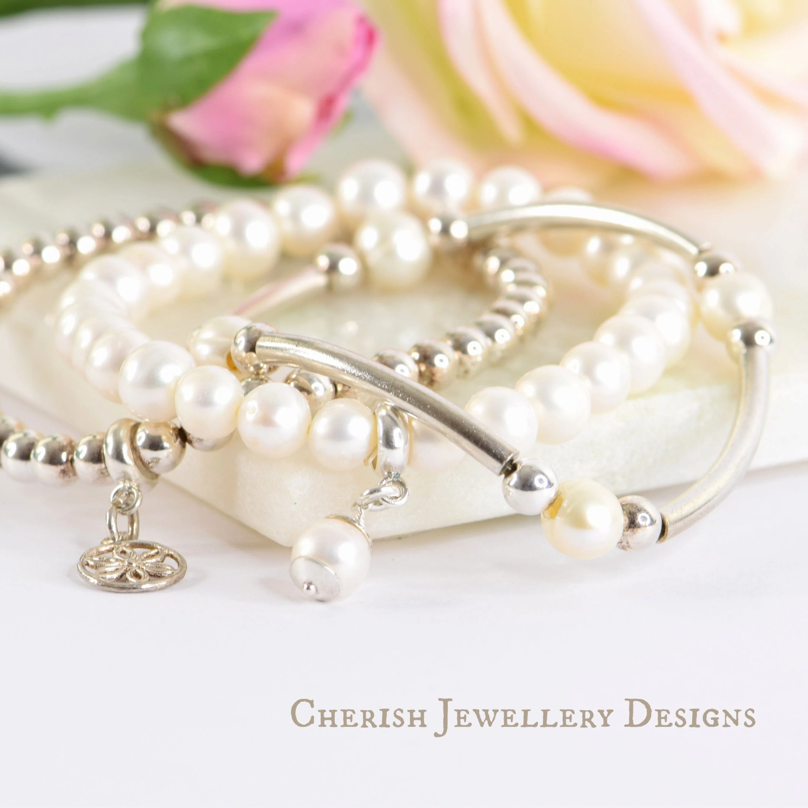 Madison Pearl Bracelet - Image 3