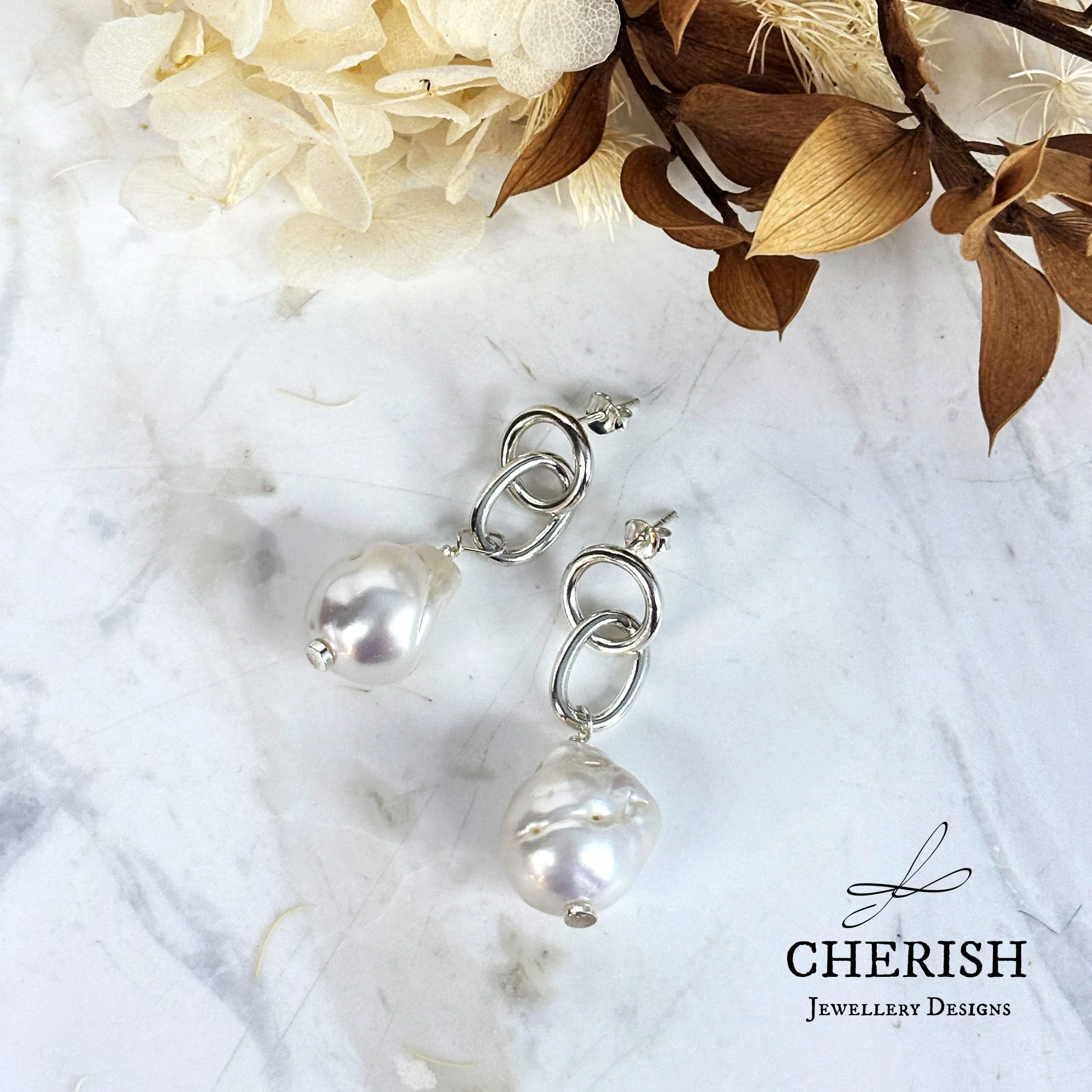 Myka Baroque Pearl and Interlocking Ring earrings - Image 12