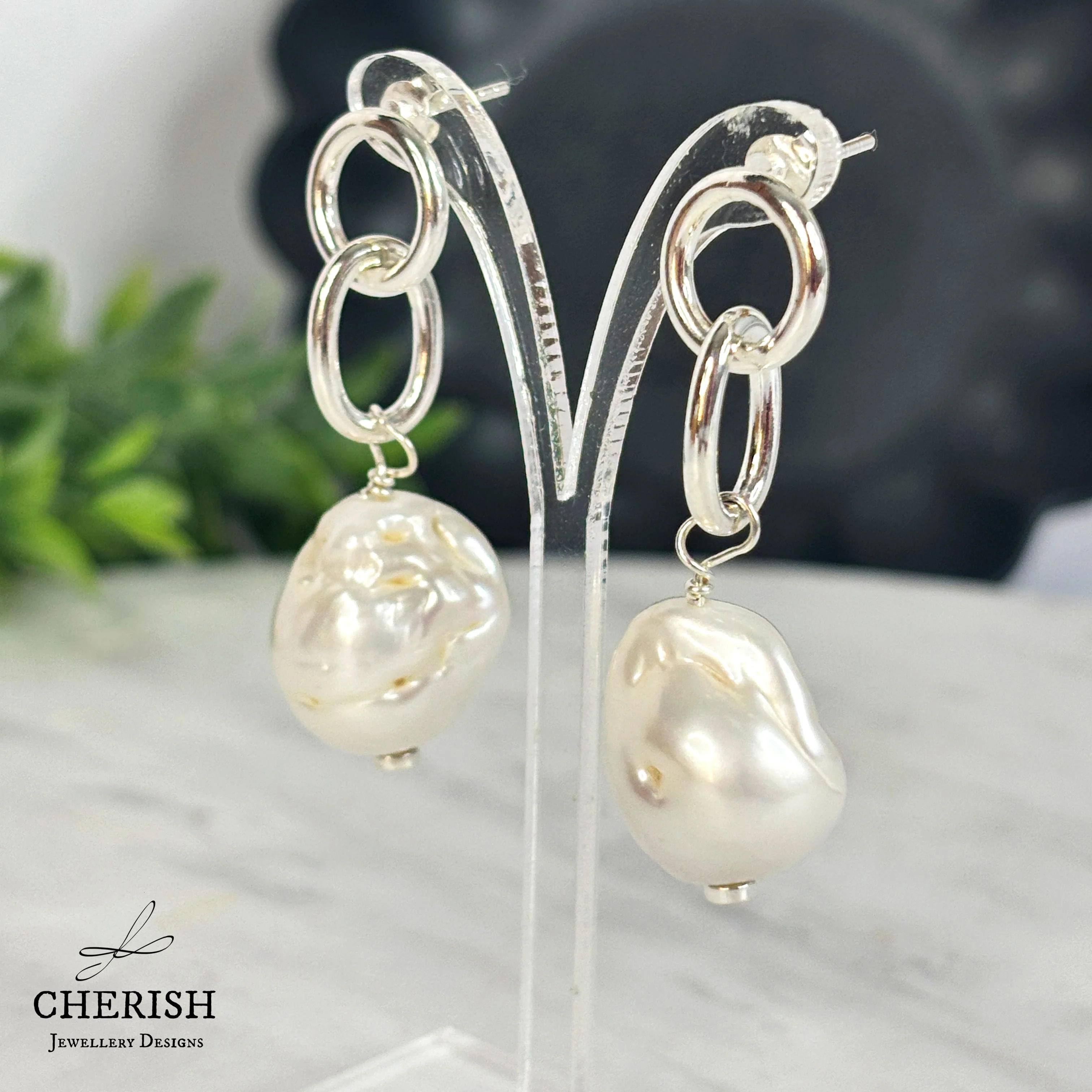 Myka Baroque Pearl and Interlocking Ring earrings - Image 3